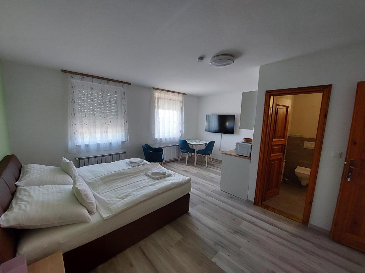 Villa Laar Hévíz Εξωτερικό φωτογραφία